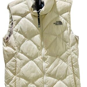 The North Face Off-White Quilted Vest 700 goose down fill women’s medium